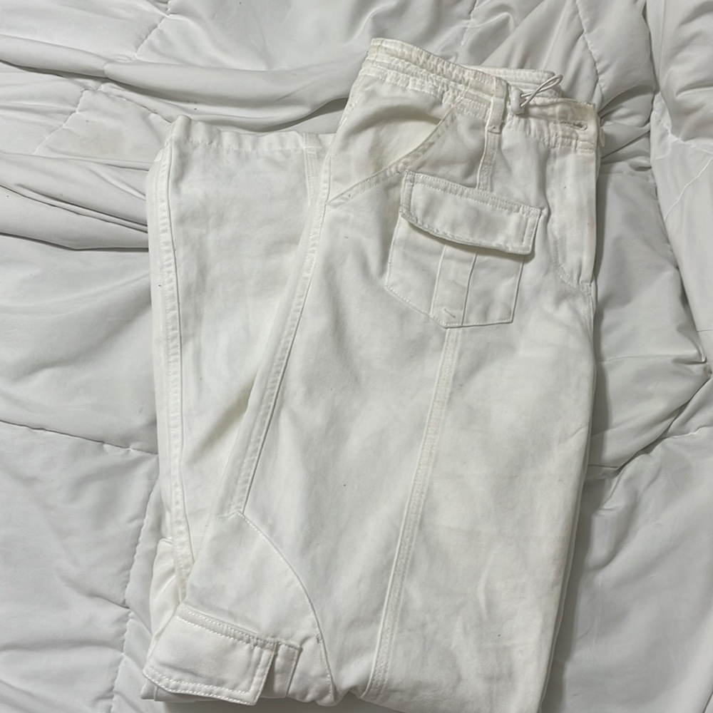 Brandy Melville Kim Cargo Pants
